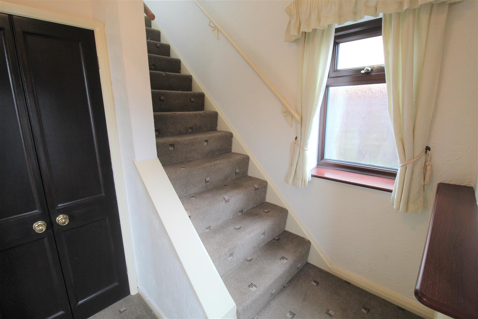 Field Avenue, Baddeley Green, Stoke-On-Trent